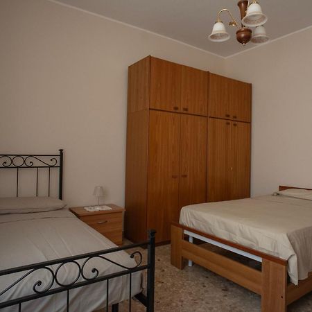 Villa Bianca Apartment Лорето Екстер'єр фото